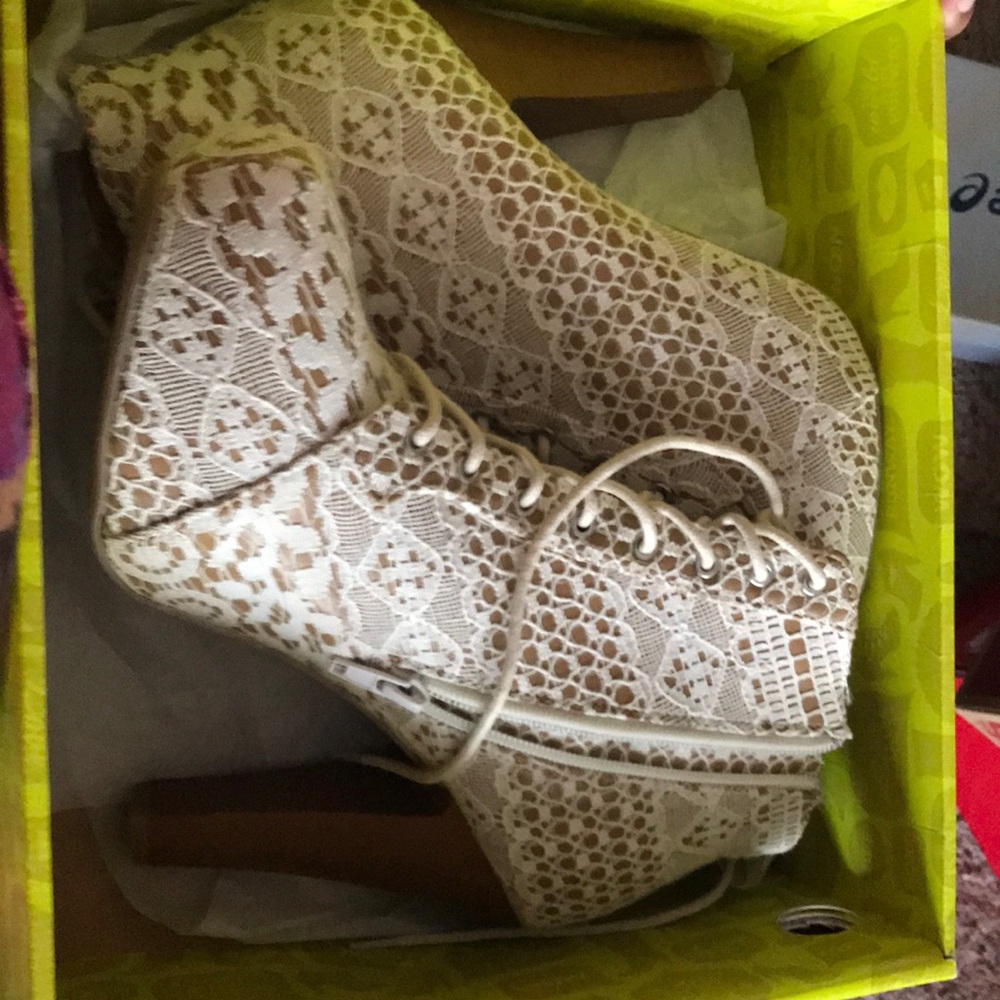 Puffin shoes
